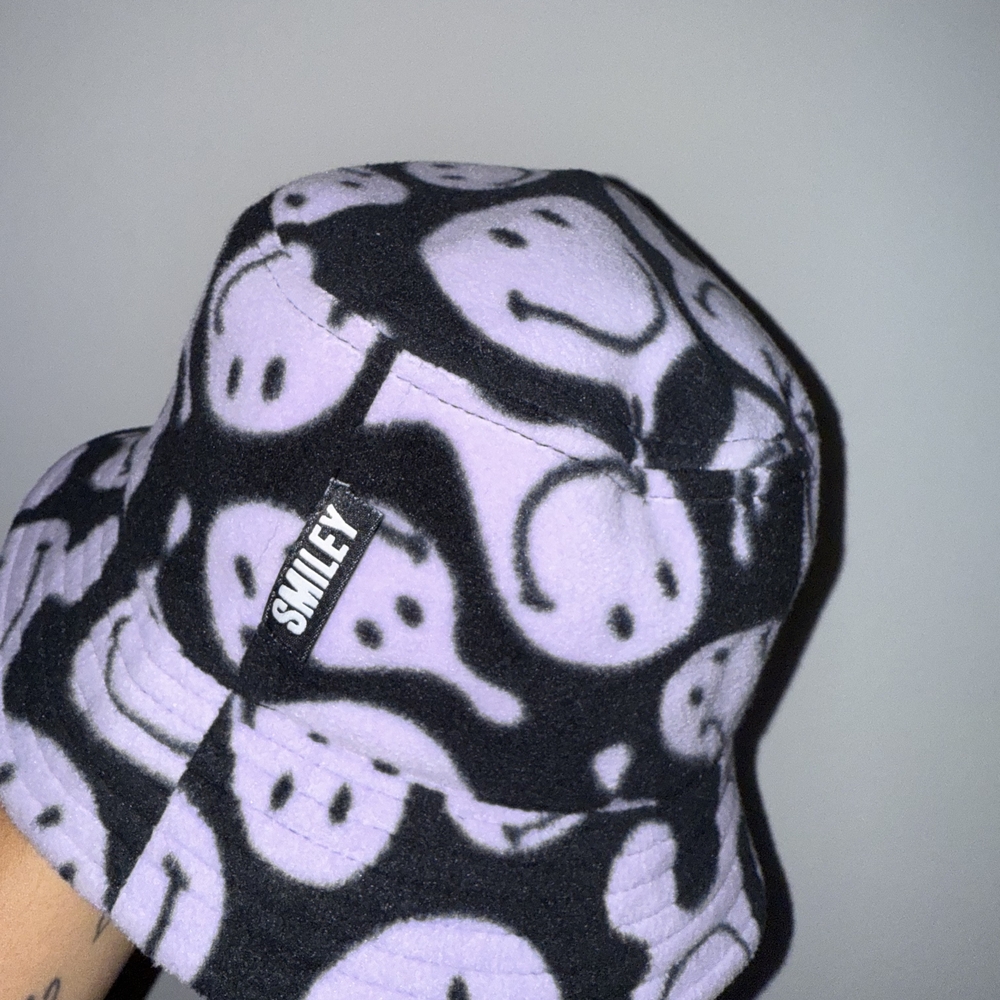Smiley Black and White Bucket Hat